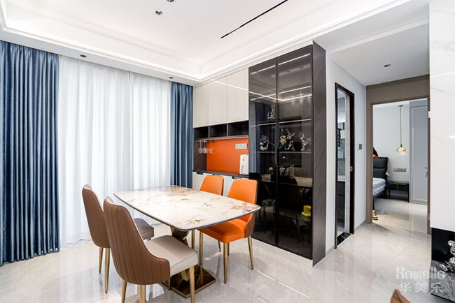 97㎡簡約風(fēng)，擴(kuò)大客餐廳空間，靈活改變起居動線，享受舒適生活